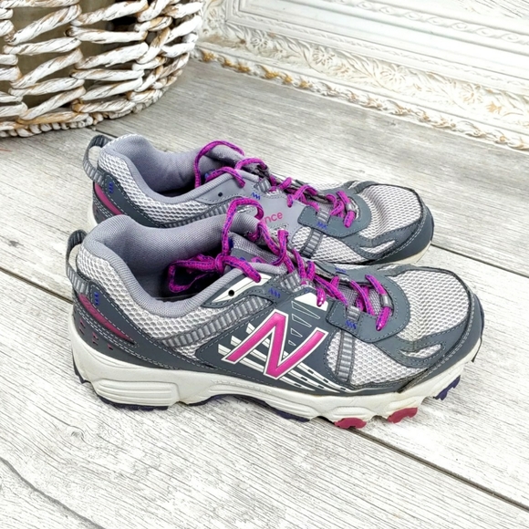 NEW BALANCE WMN 9 SYNTHETIC & MESH RUNNING SNEAKS - Picture 4 of 7